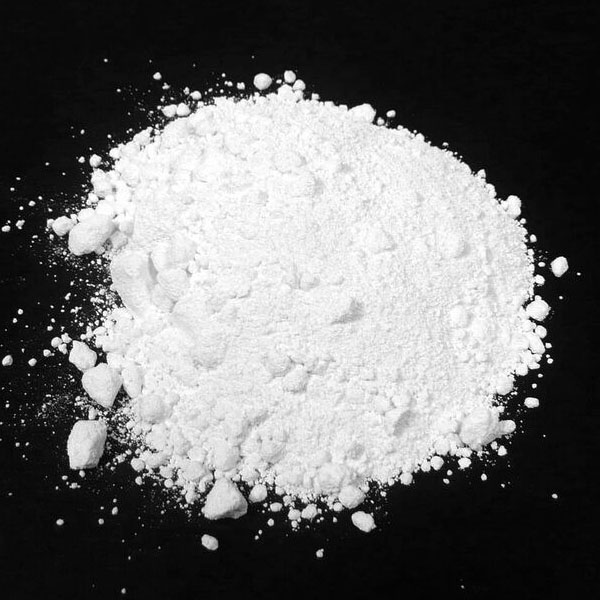 Các đặc điểm của Titanium Dioxide cỏ nhân tạo Rutile là gì?